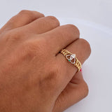Anillo Corona Corazon 15's 1.85gr / T8 3/4 / Circon Verde Dos Oros Amarillo Blanco 18K $