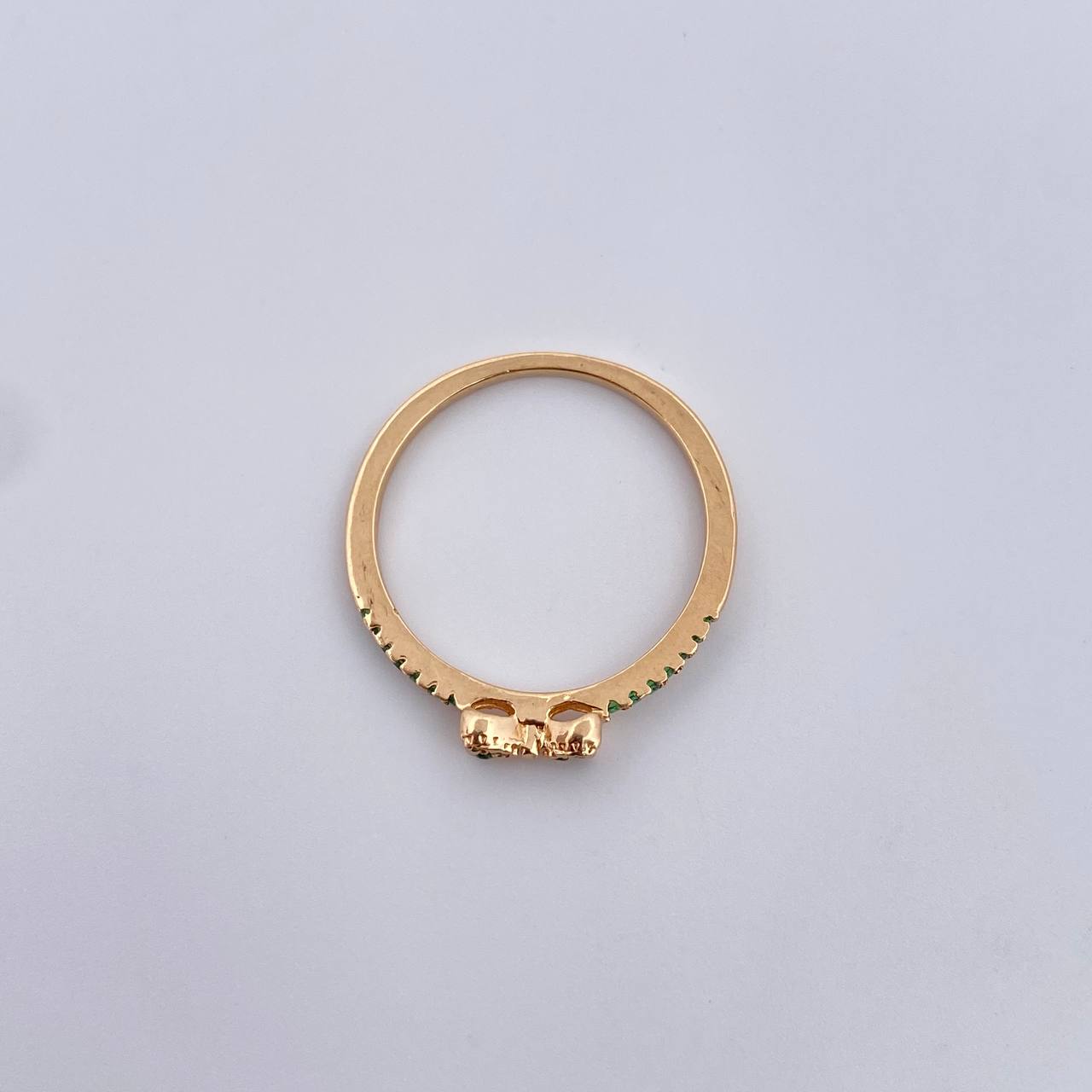 Anillo Moño Churumbela 1.75gr / T7 / Circones Verdes Oro Amarillo 18K $