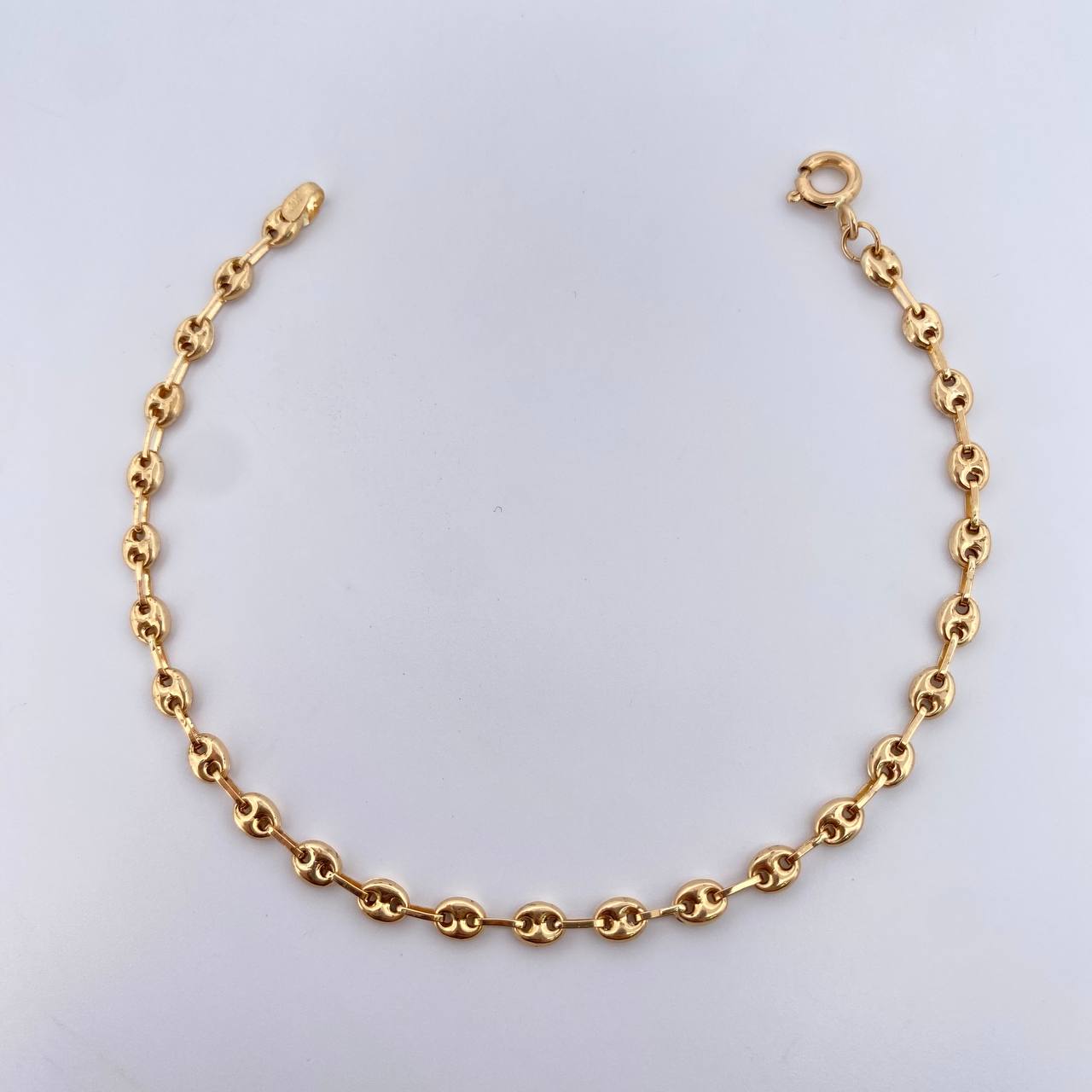 Pulso GC 2.3gr / 18.4cm / 3.5mm Liso Oro Amarillo 18K $