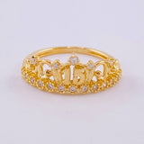 Anillo Corona 15's 2.6g / T5 3/4 Oro Amarillo 18K