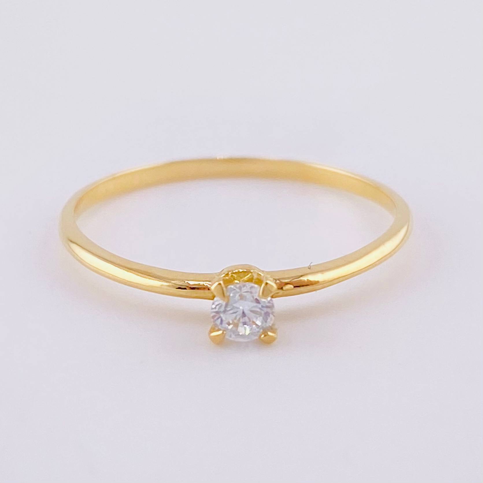 Anillo Solitario 0.9g / T6 1/4 Oro Amarillo 18K