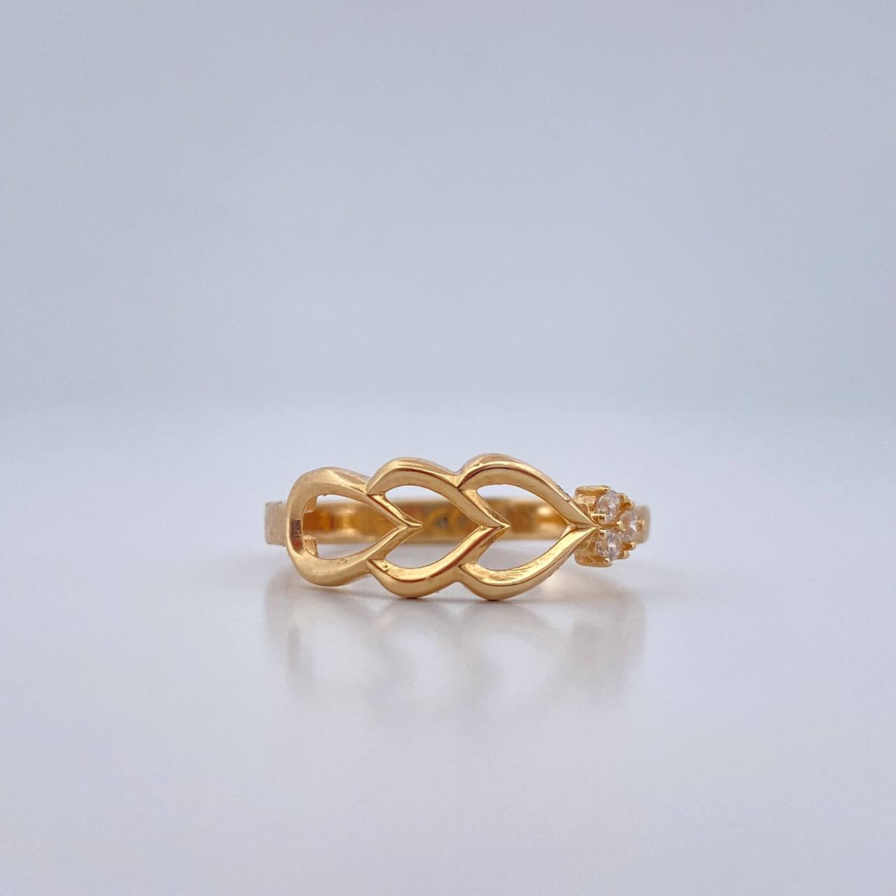 Anillo Corazon En Flecha 1.65gr / T6 1/2 / Oro Amarillo 18K &