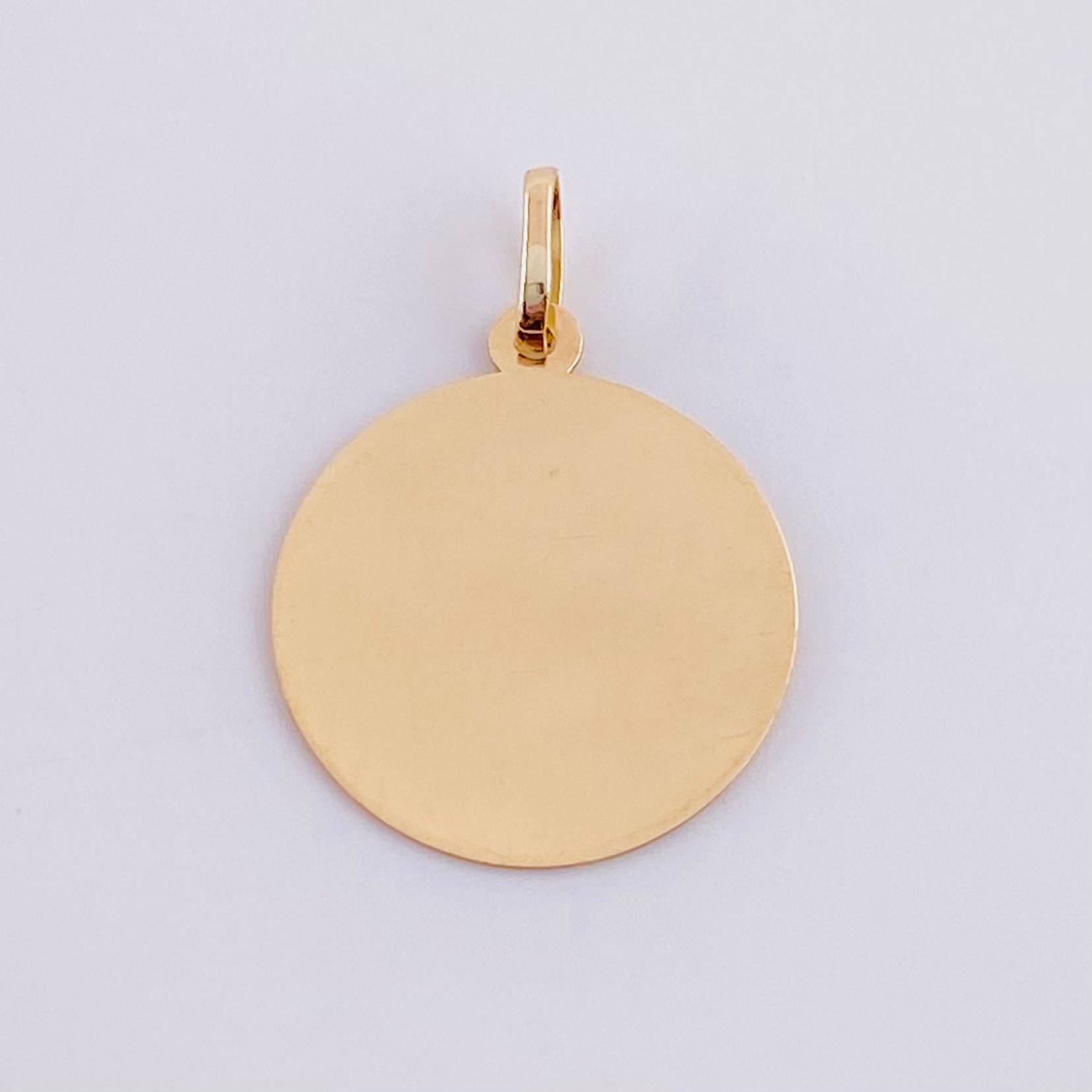Dije Placa Cicular 0.9g / 2.2cm Oro Amarillo 18K