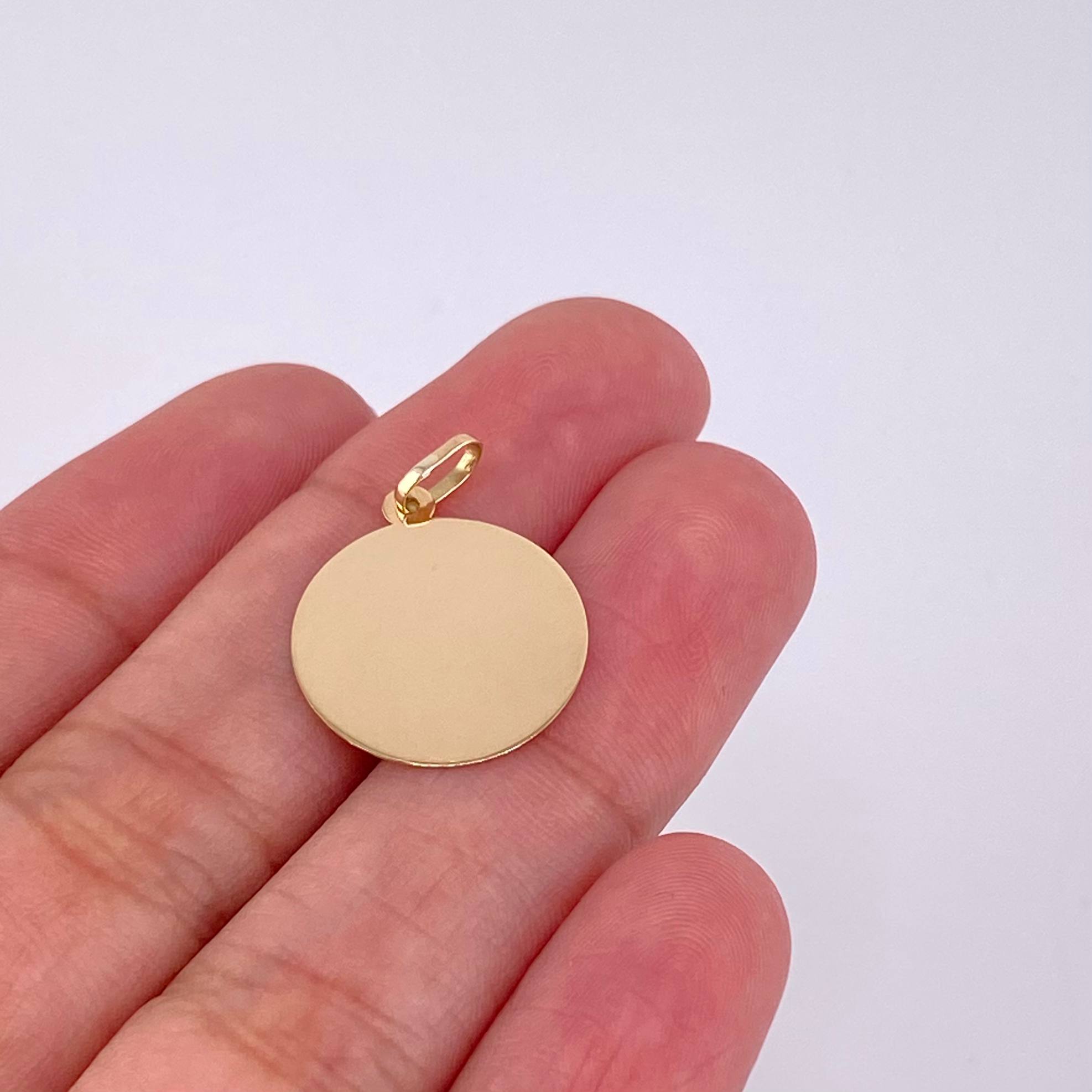 Dije Placa Cicular 1g / 2.2cm Oro Amarillo 18K