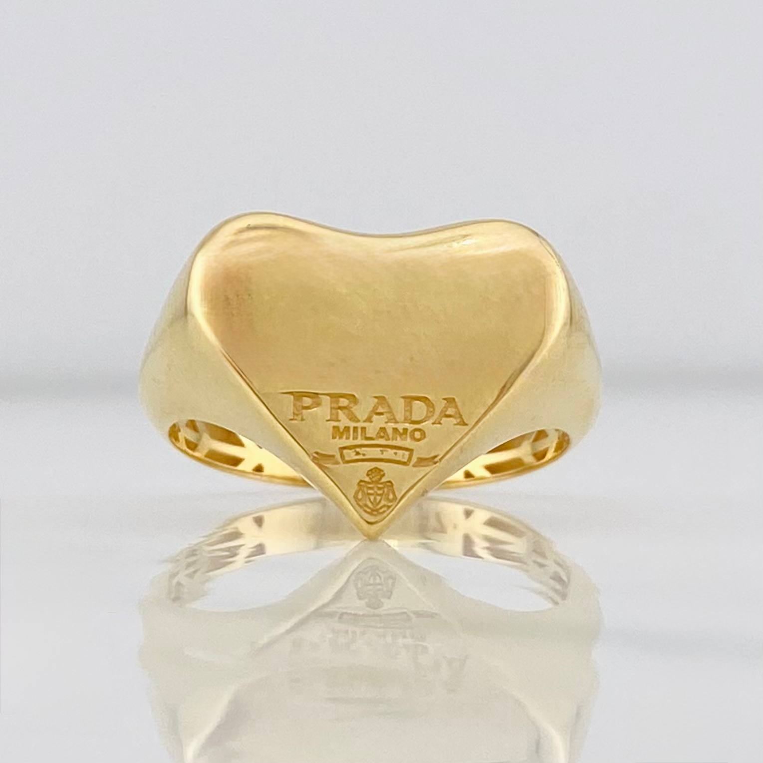 Anillo Corazon P 2.75g / T7 1/2 Oro Amarillo 18K