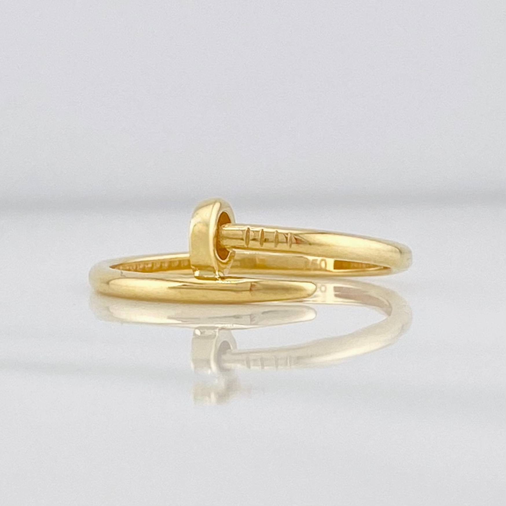 Anillo Clavo 1.3g / T7 Oro Amarillo 18K