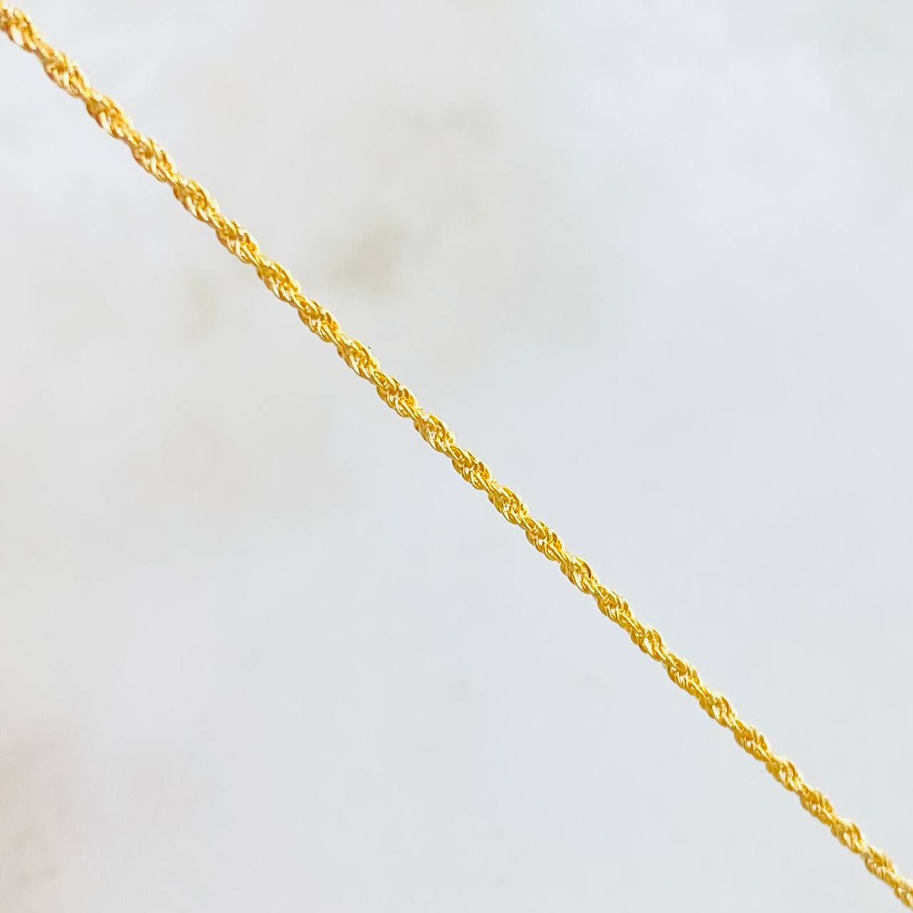 Set Cadena y Dije Lazo + Cruz 1.2gr / 45cm / Oro Amarillo 18K (Oferta)