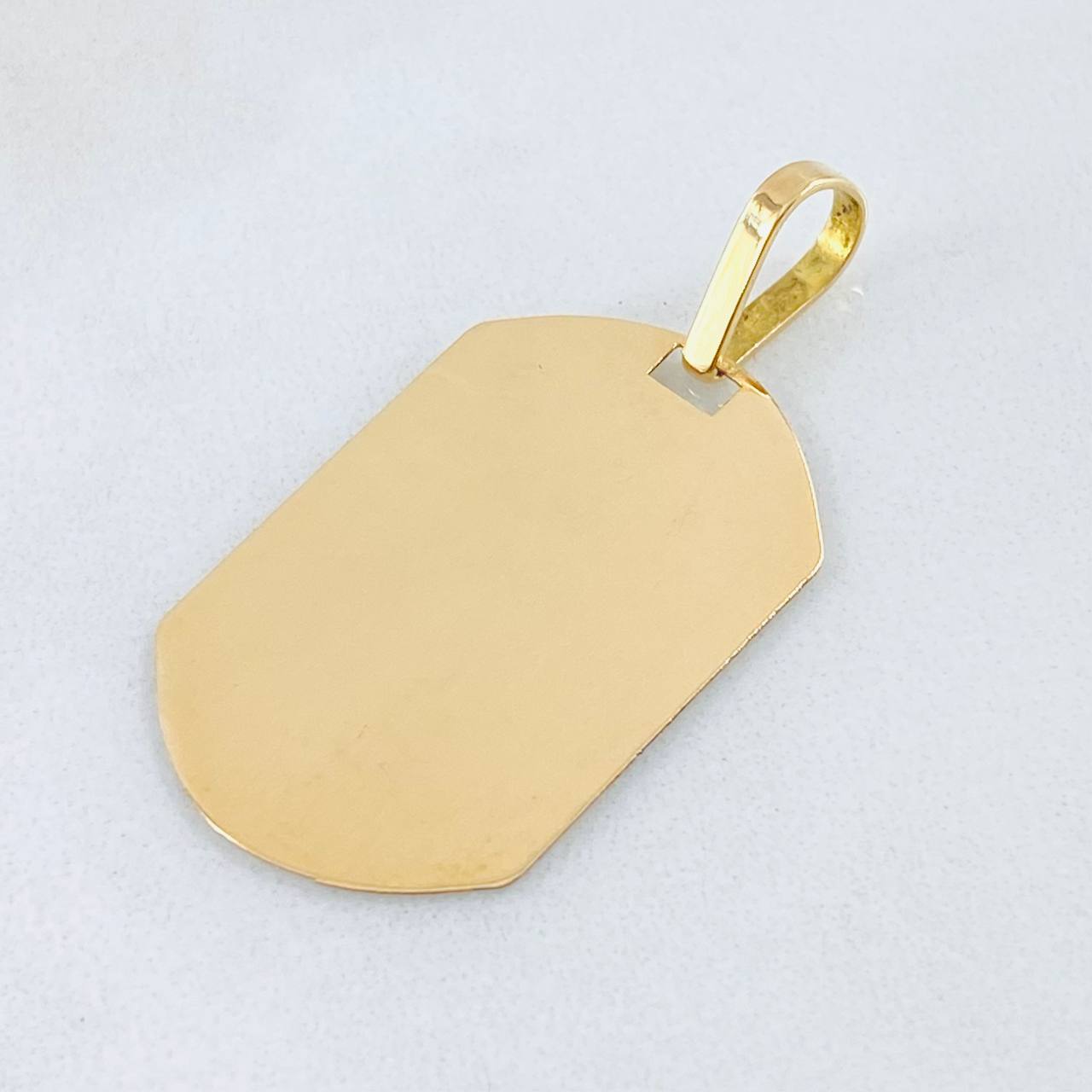Dije Placa Rectangular Ovalada 2.25gr / 3.6cm / Oro Amarillo 18K