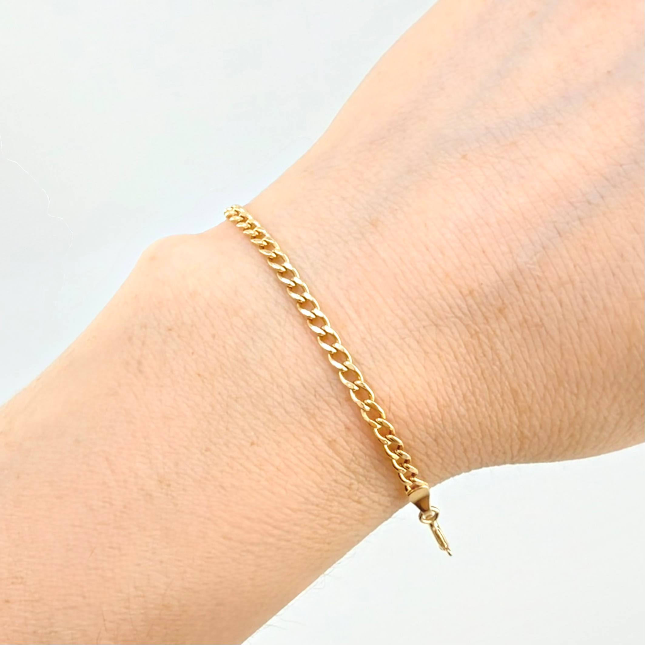 Pulso Cubana 1.85gr / 18.5cm / 3.2mm Oro Amarillo +1 18K *