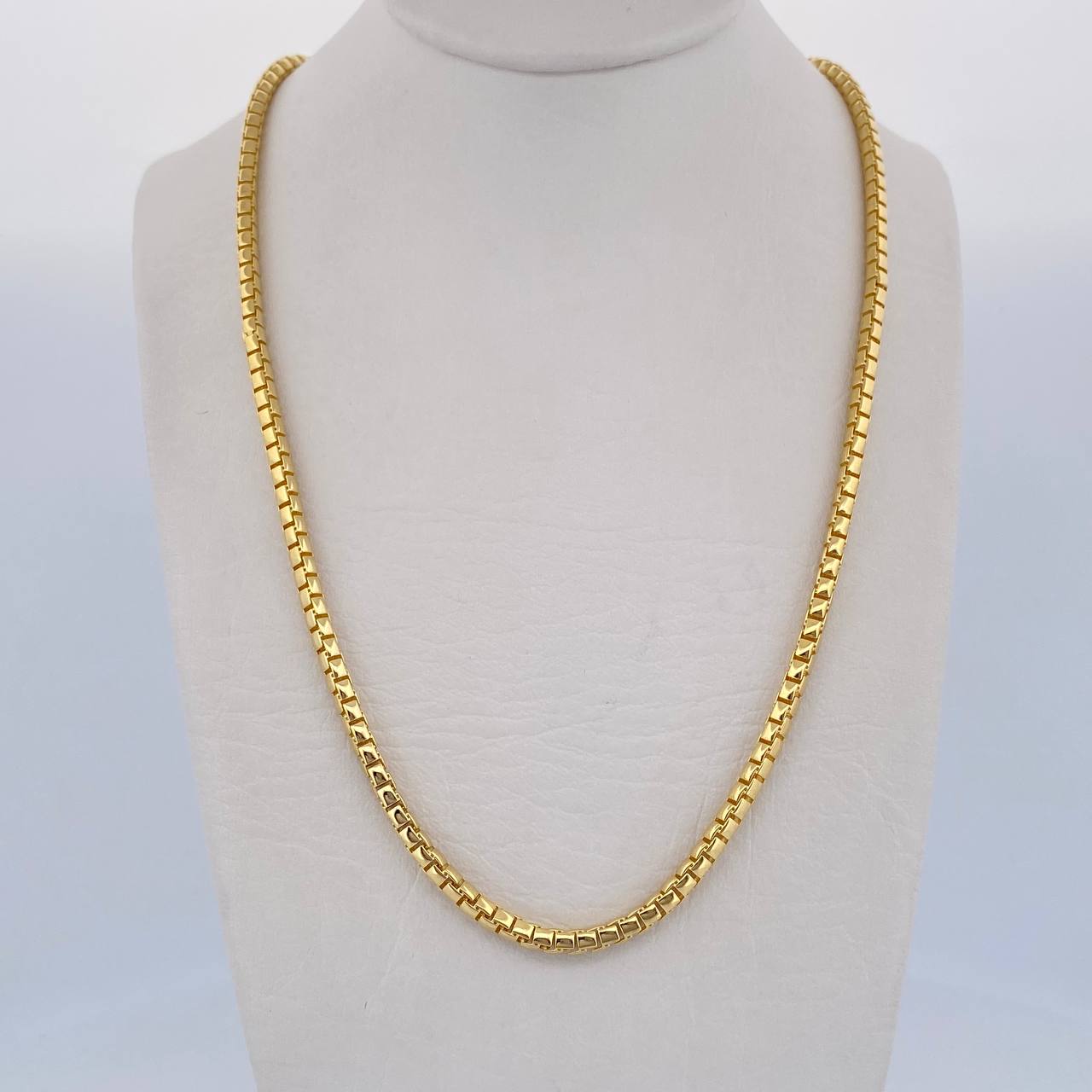 Cadena Infinito Tipo Veneciana 15.4gr / 63cm / 2.7mm Broche Misil Circones Blancos Dos Oros Amarillo Blanco +2 18K &