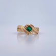 Anillo Solitario Churumbela Enrrollado 3.25gr / T7 / Circones Verde Blancos Oro Amarillo 18K $