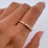 Anillo Argolla Churumbela 1.95gr / T6 1/4 / Circones Fucsias Blancos Oro Amarillo 18K $