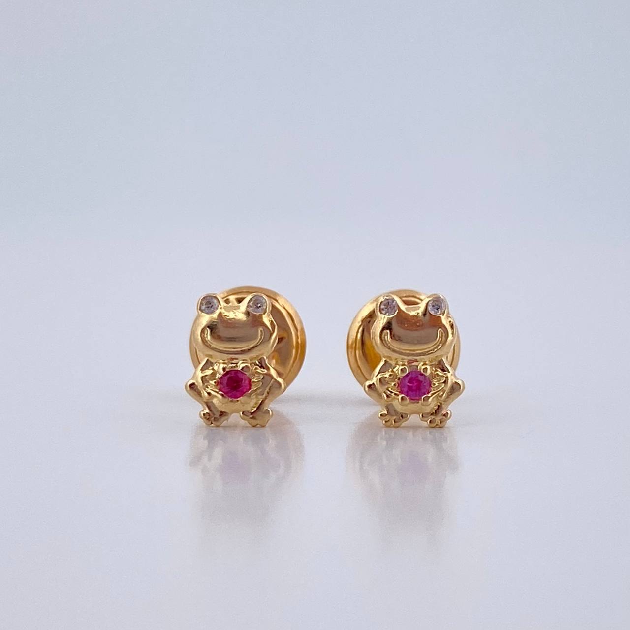 Topos Sapo 0.65gr / Circones Fucsias Blancos Oro Amarillo 18K $