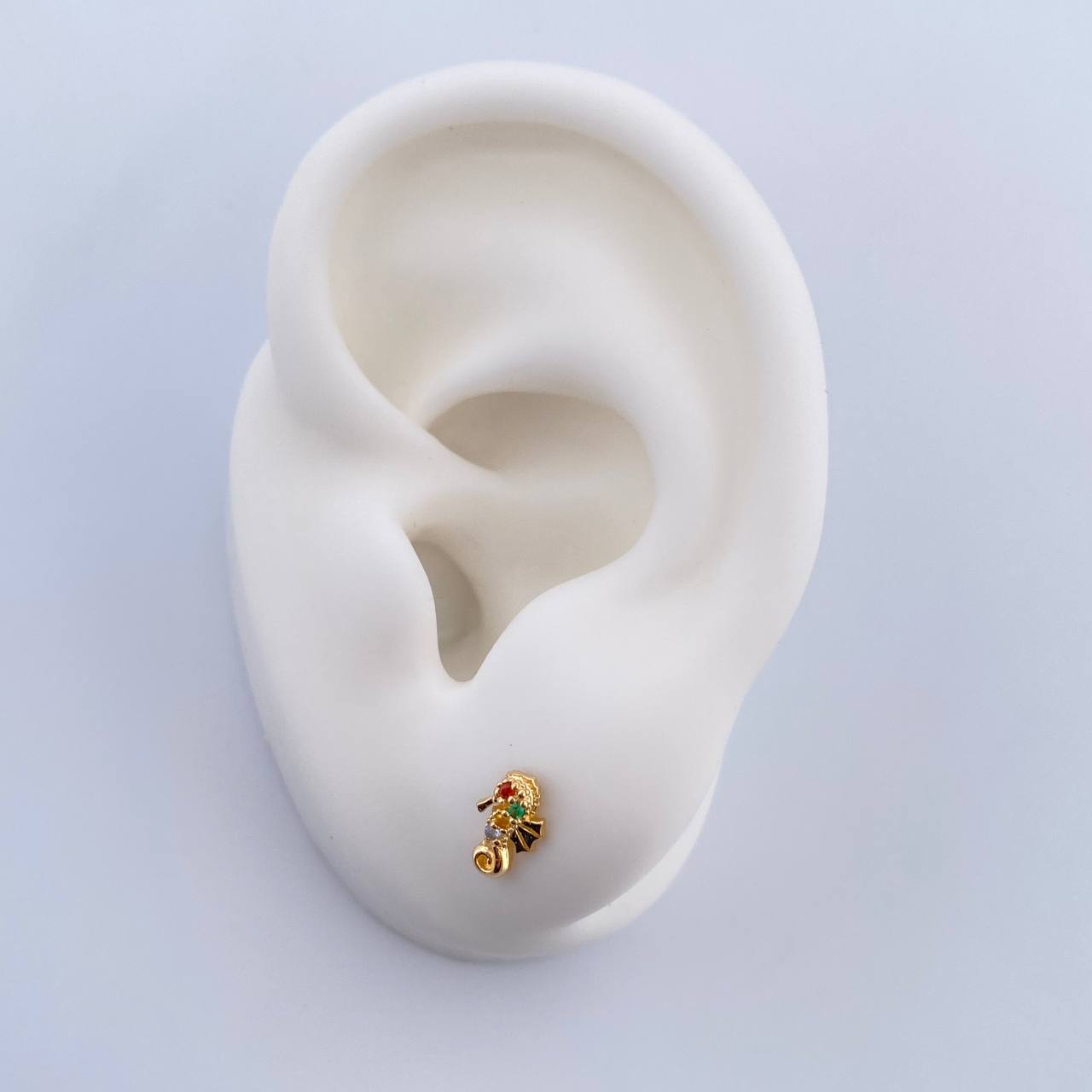 Topos Caballito De Mar 0.85gr / Circones De Colores Oro Amarillo 18K $