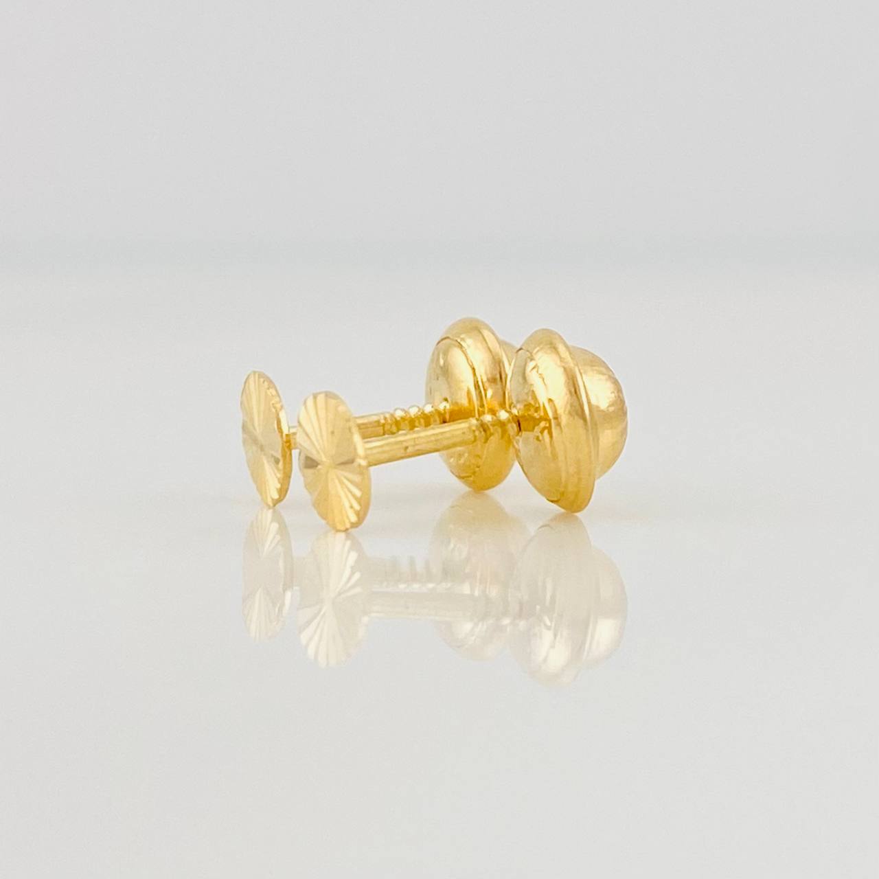 Topos Circulo Diamantado 0.6g / 4.17mm Oro Amarillo 18K