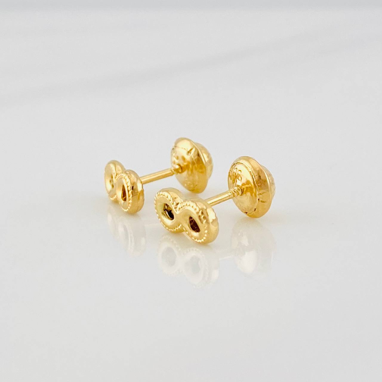 Topos Infinito 0.65g / 7.8mm Oro Amarillo 18K