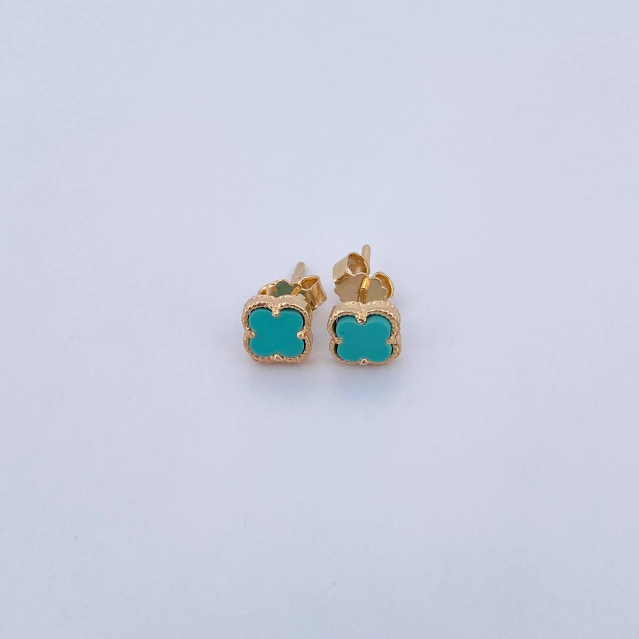 Topos Trebol 1.55gr / Piedra Aguamarina Oro Amarillo 18K &
