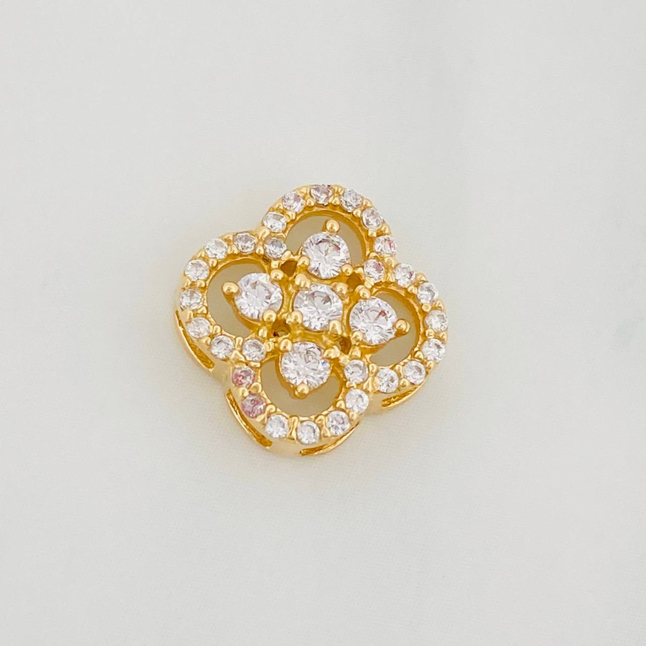 Herraje Trebol 1.4g / 1cm Oro Amarillo 18K