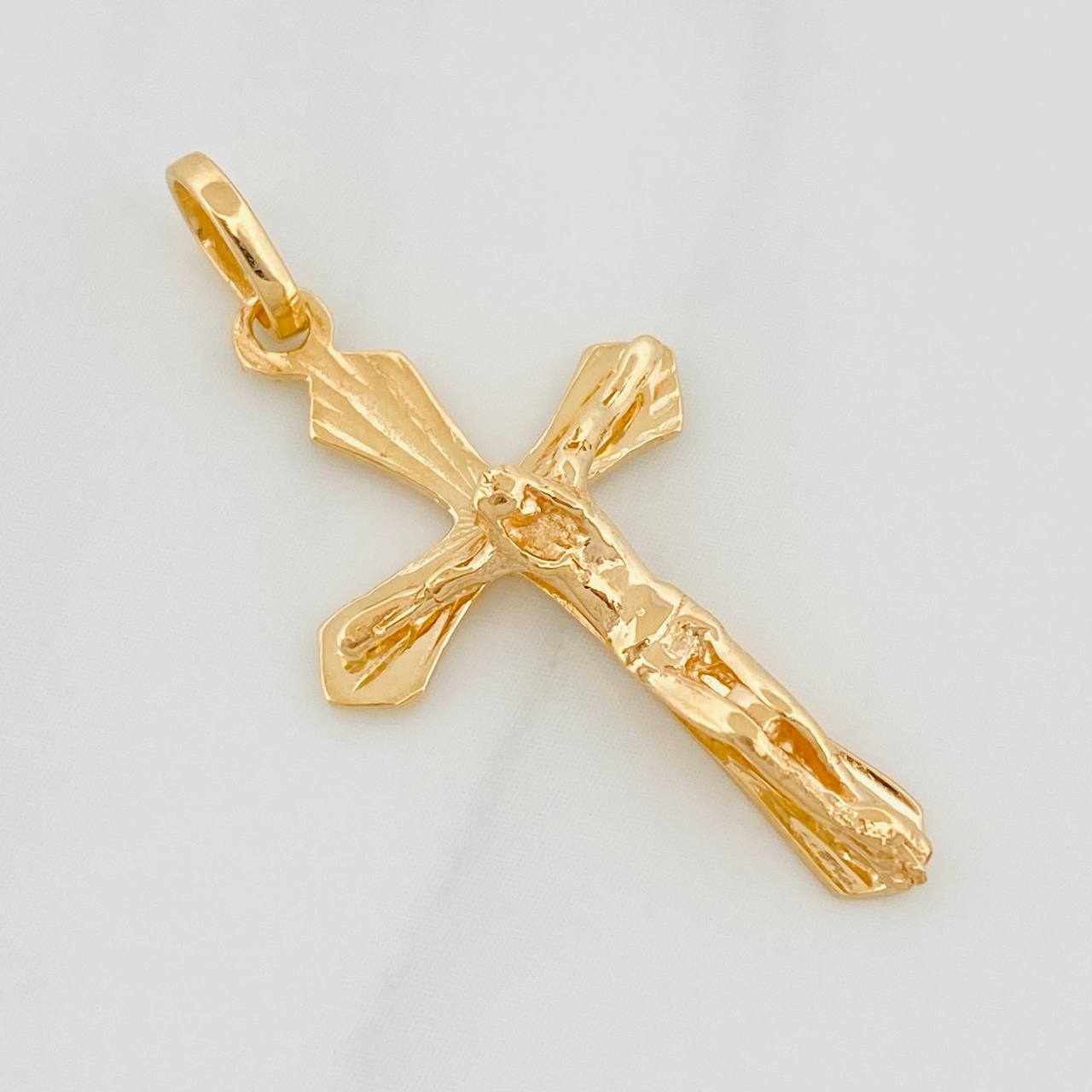 Dije Cruz Cristo 1.6g / 3.2cm Oro Amarillo 18K