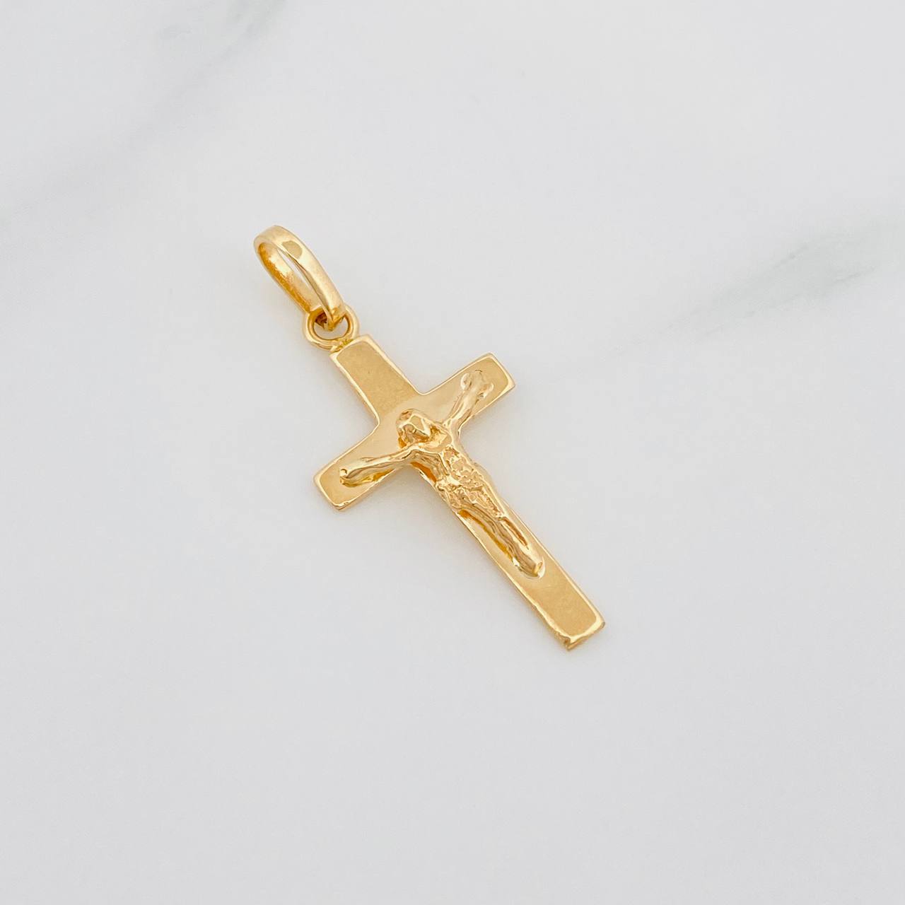 Dije Cruz Cristo 1.4g / 3cm Oro Amarillo 18K
