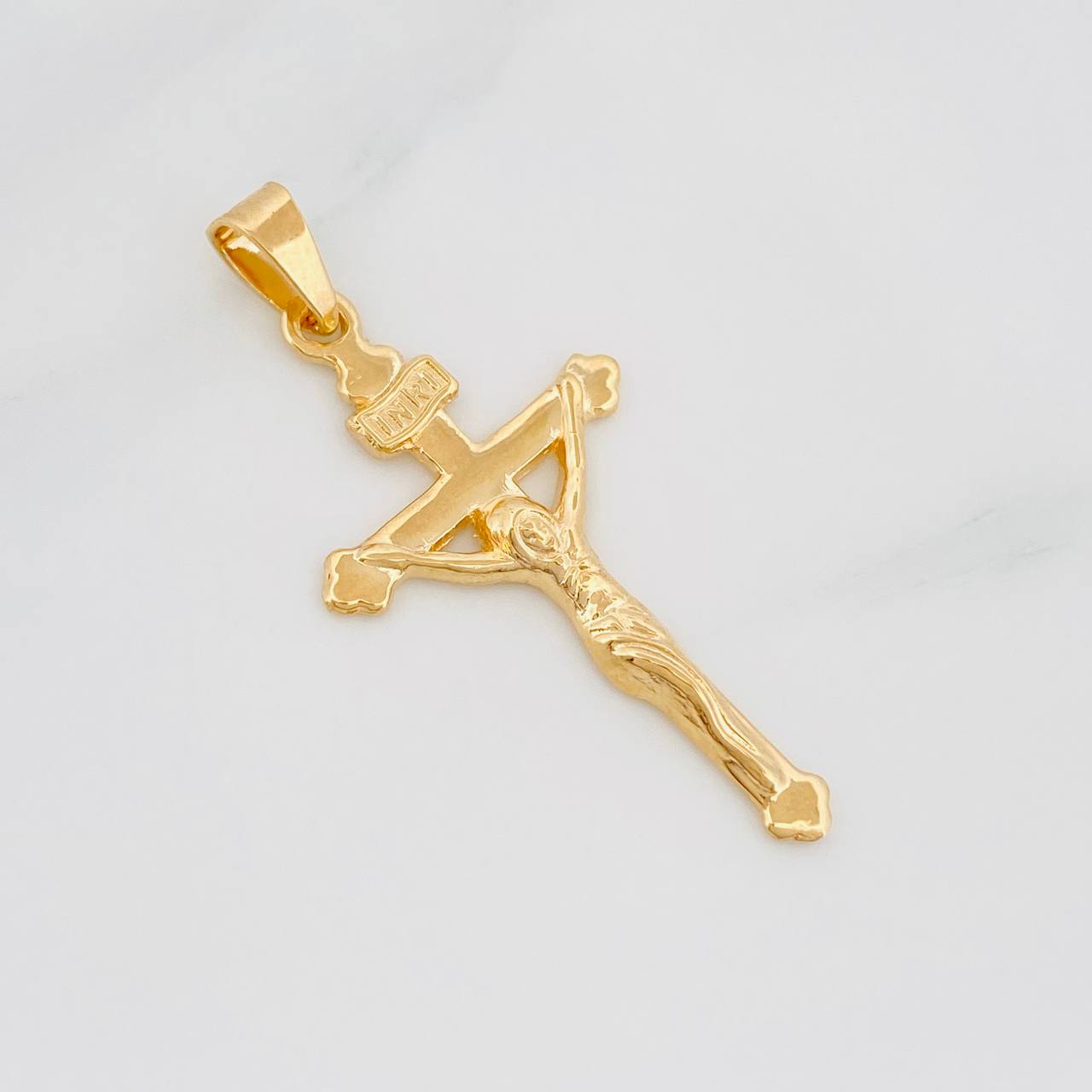 Dije Cruz Cristo 3.8g / 4.2cm Oro Amarillo 18K