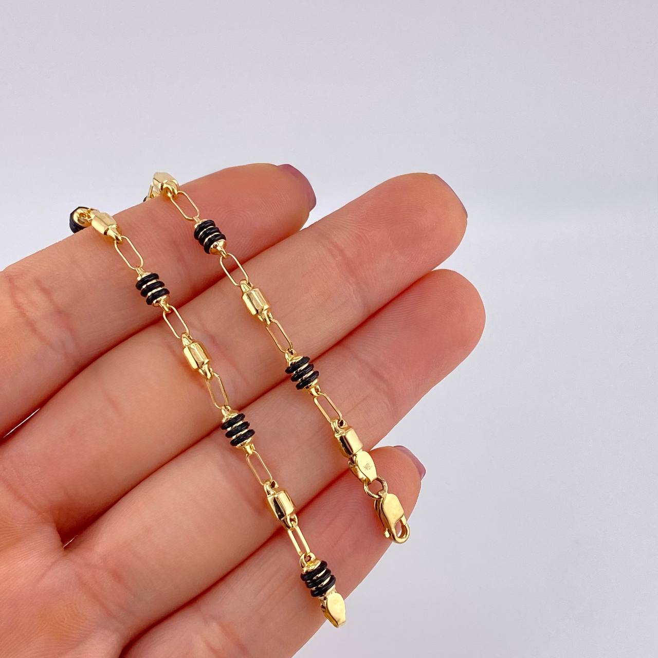 Pulso Rustico 3.4g / 22cm / 3.5mm Oro Amarillo 18K