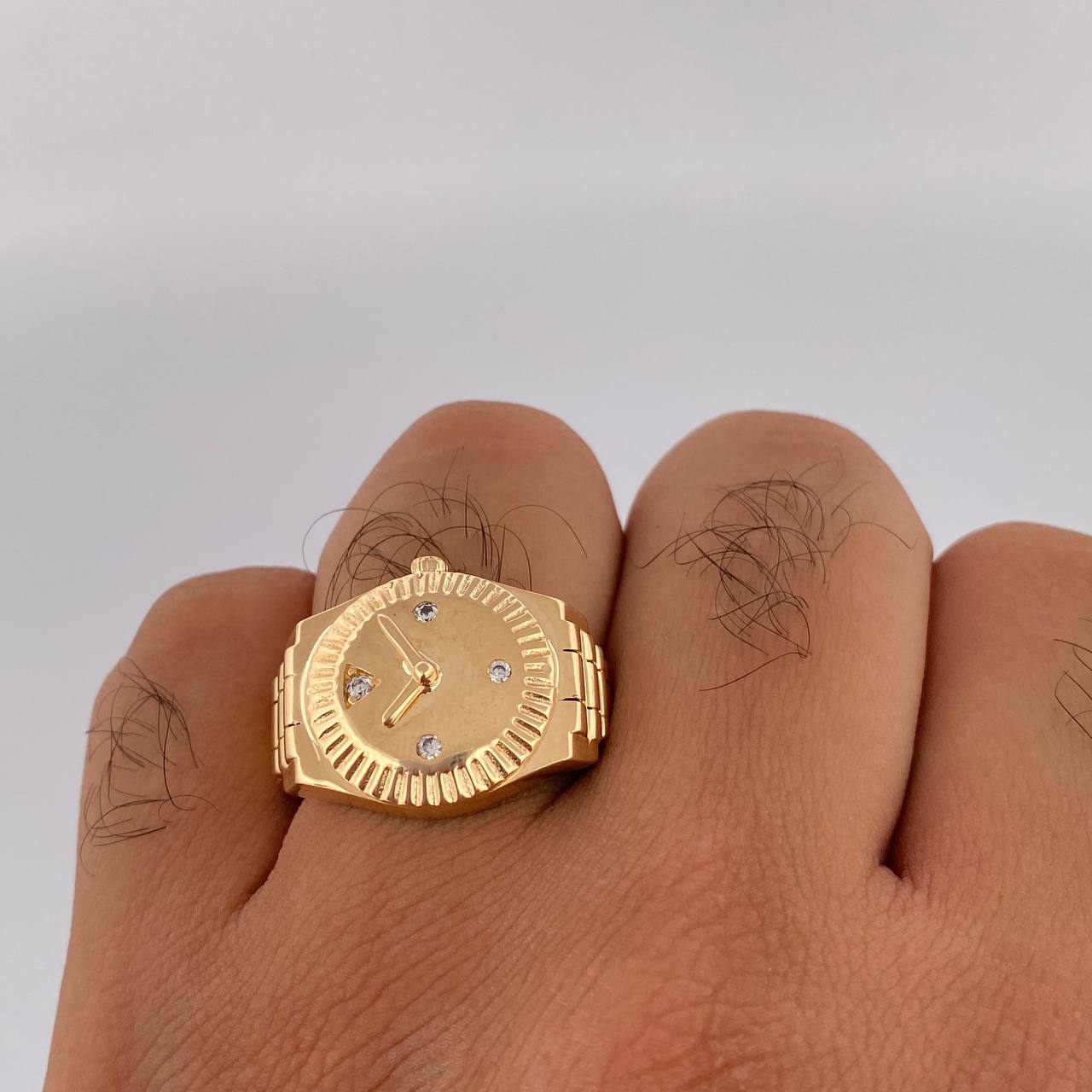 Anillo Reloj 11.95gr / T9 1/2 / Oro 18K $