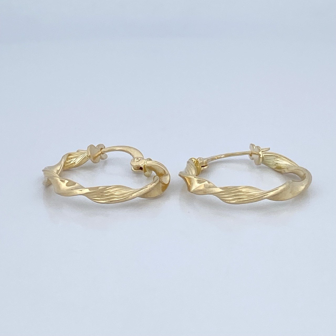 Candongas Jenn 1.25gr / 2.2cm / Oro 18K &
