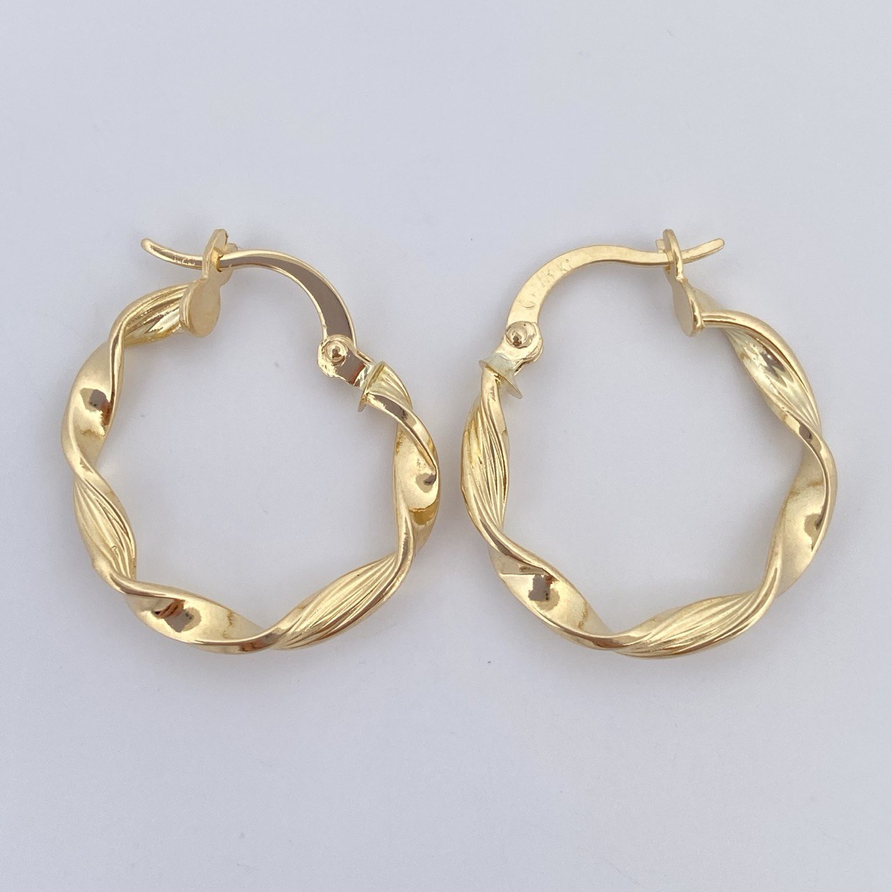 Candongas Jenn 1.25gr / 2.2cm / Oro 18K &