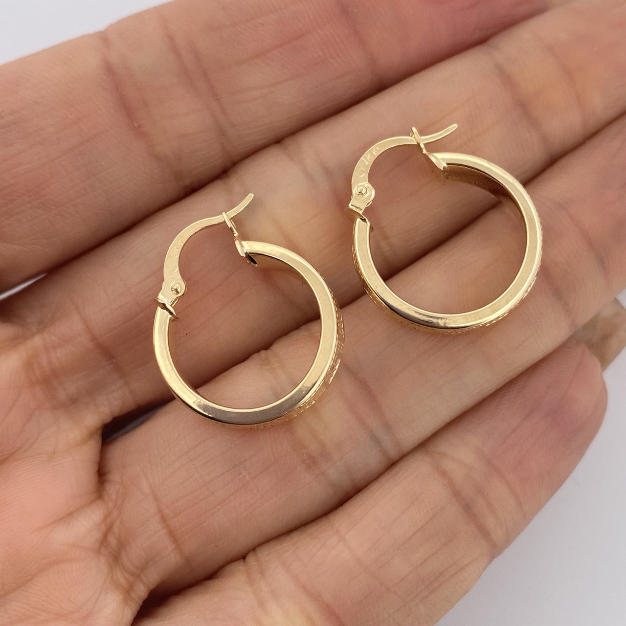 Candongas Tribal 2.25gr / 2cm / Oro 18K &
