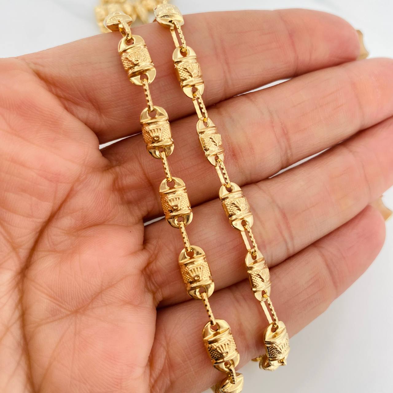 Cadena Rustica Corona 16.55g / 62cm / 5.35mm Oro Amarillo 18K