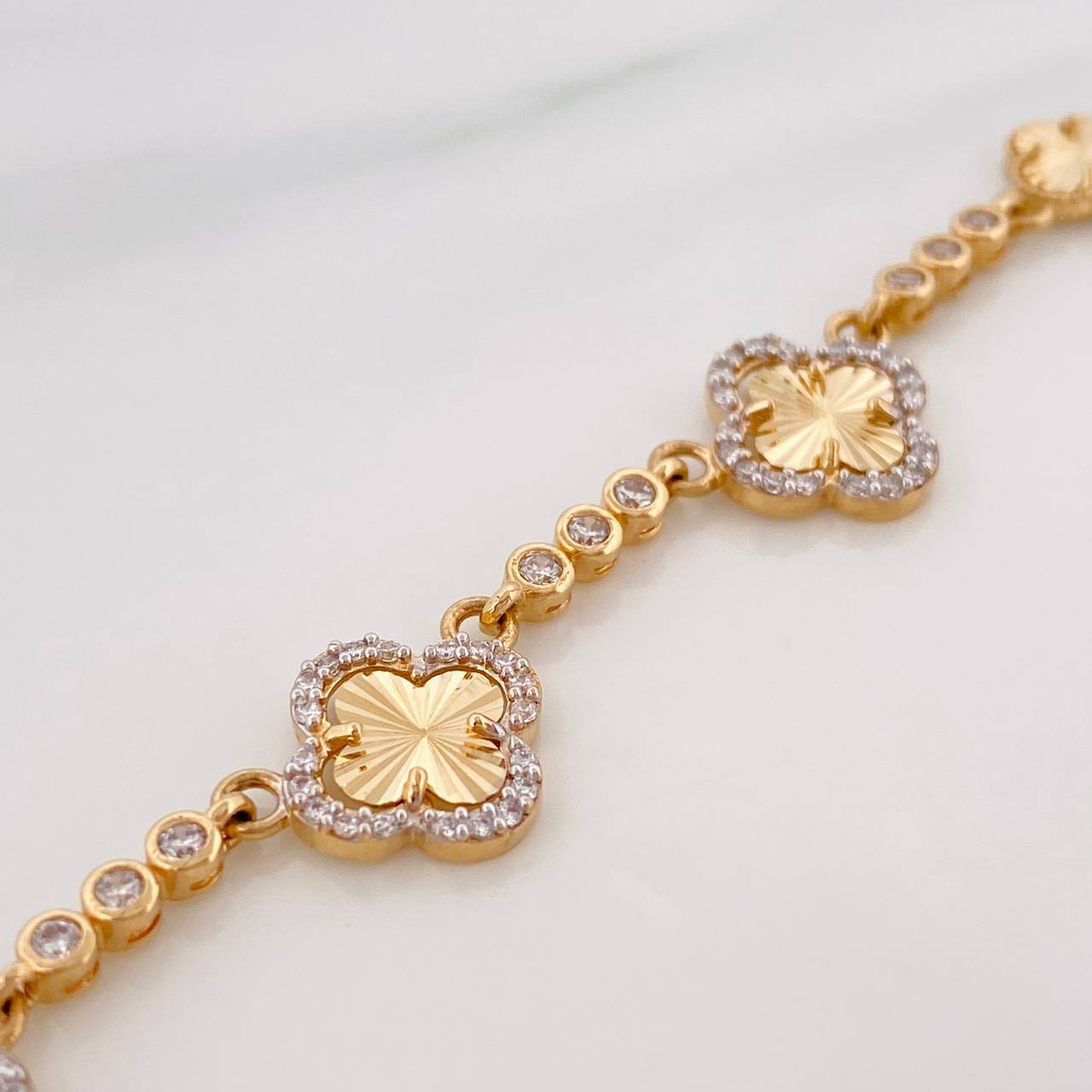 Cadena Trebol Tennis Diamantado 21.8g / 50.1cm / 2.88mm Oro Amarillo 18K