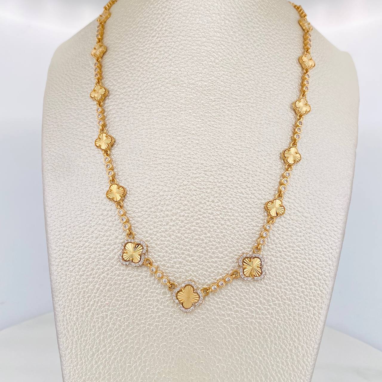 Cadena Trebol Tennis Diamantado 21.8g / 50.1cm / 2.88mm Oro Amarillo 18K