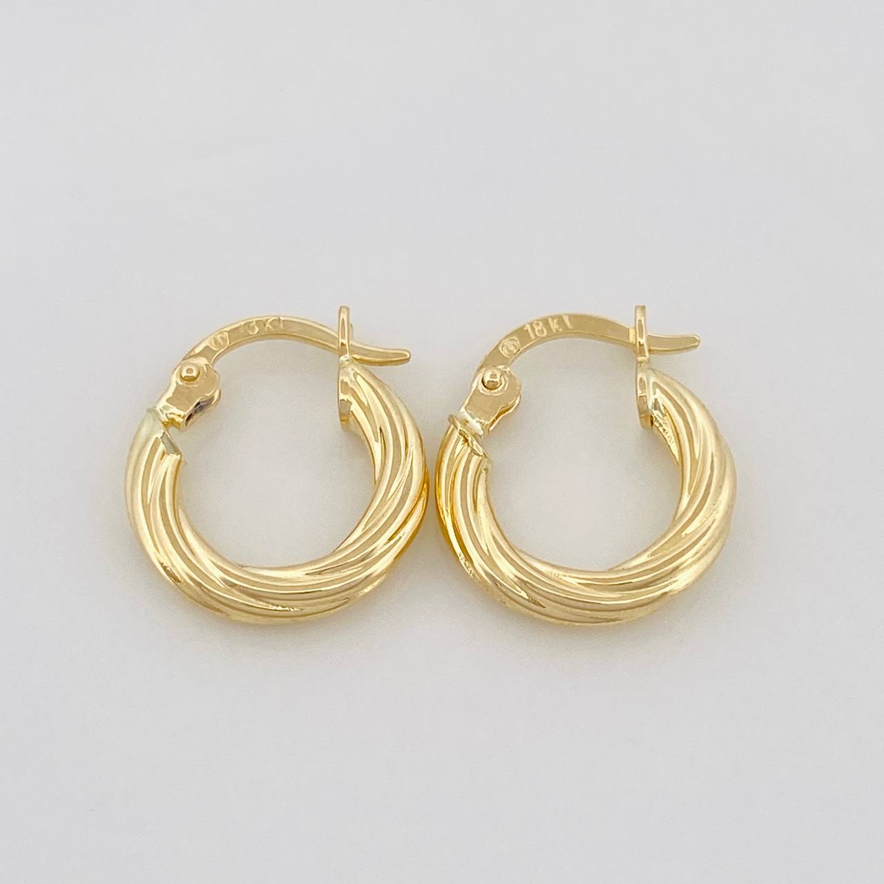 Candongas Lore 1.35g / 1.5cm Oro Amarillo 18K