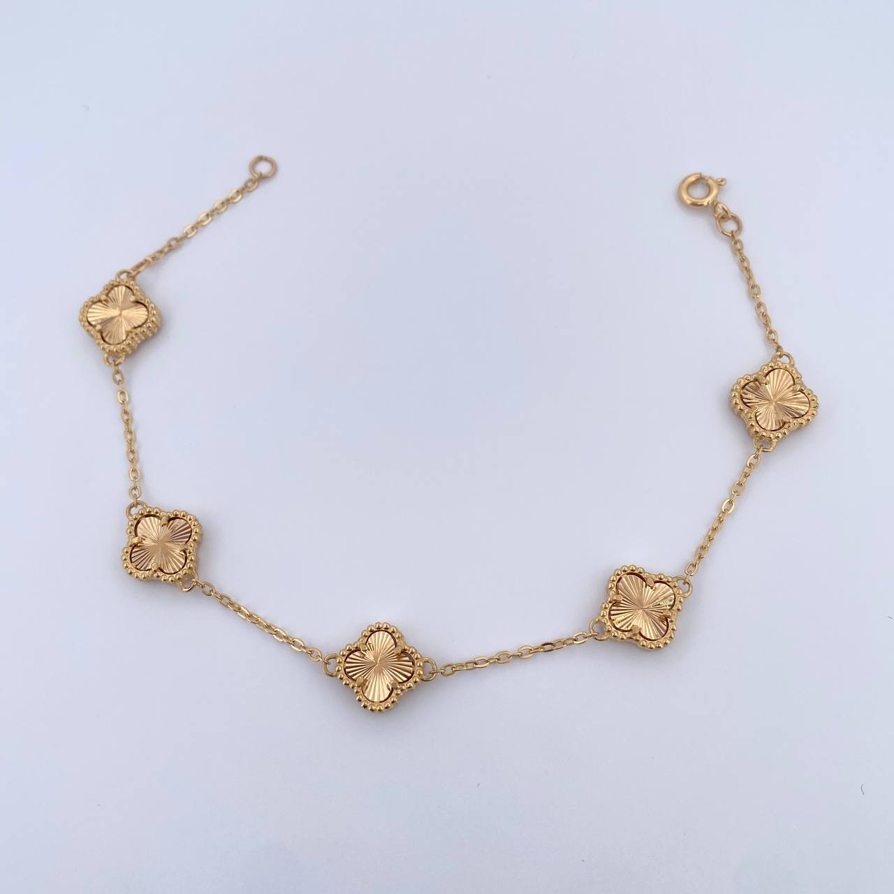 Pulso Aro Seguido Trebol 7gr / 19cm / 1.2mm Diamantado Oro Amarillo Nac.Esp. 18K $