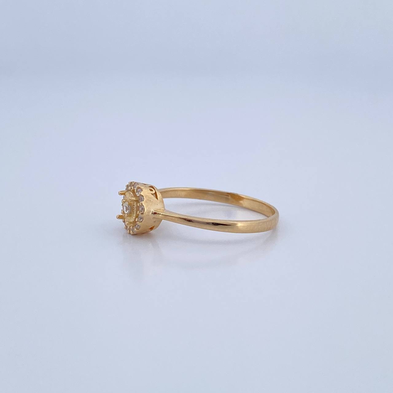 Anillo Halo Circulo 1.8gr / T6 1/4 / Oro 18K &