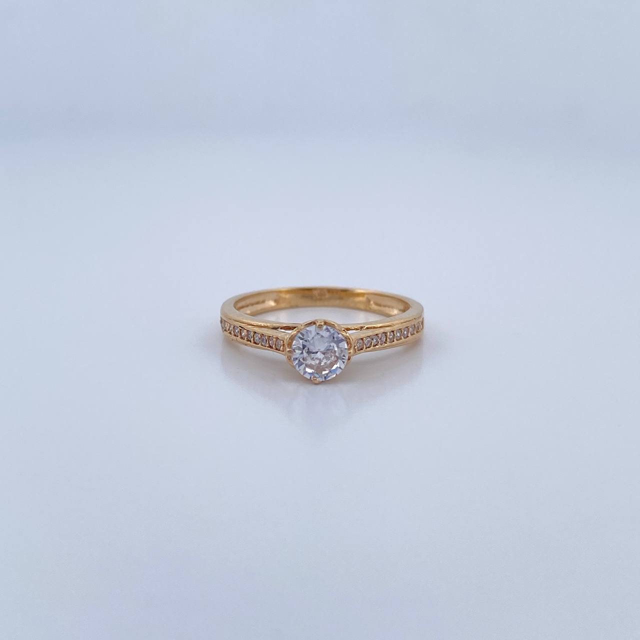 Anillo Solitario Churumbela 2.5gr / T7 / Oro 18K &