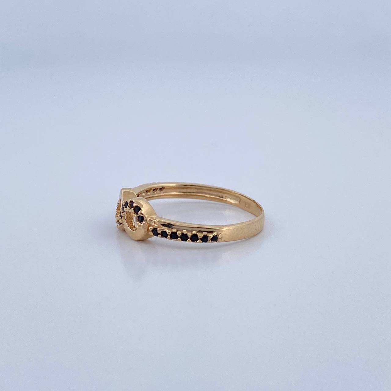 Anillo Infinito 1.65gr / T5 3/4 / Oro 18K &