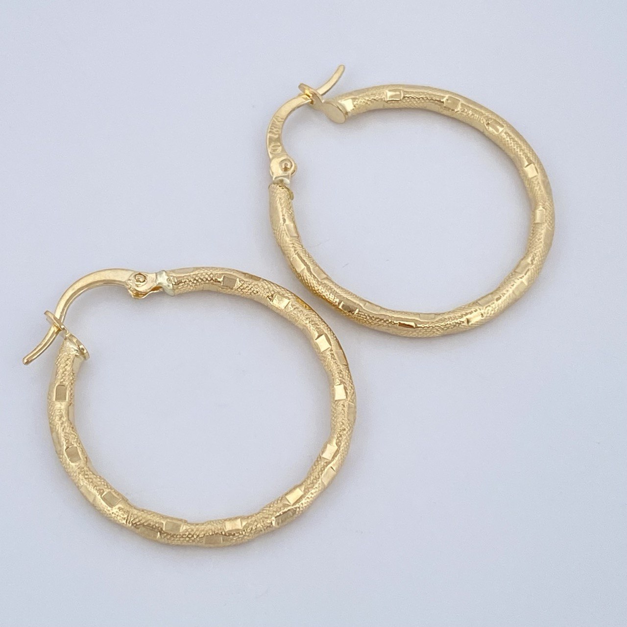 Candongas Sandra 1.65gr / 2.8cm / Oro 18K &