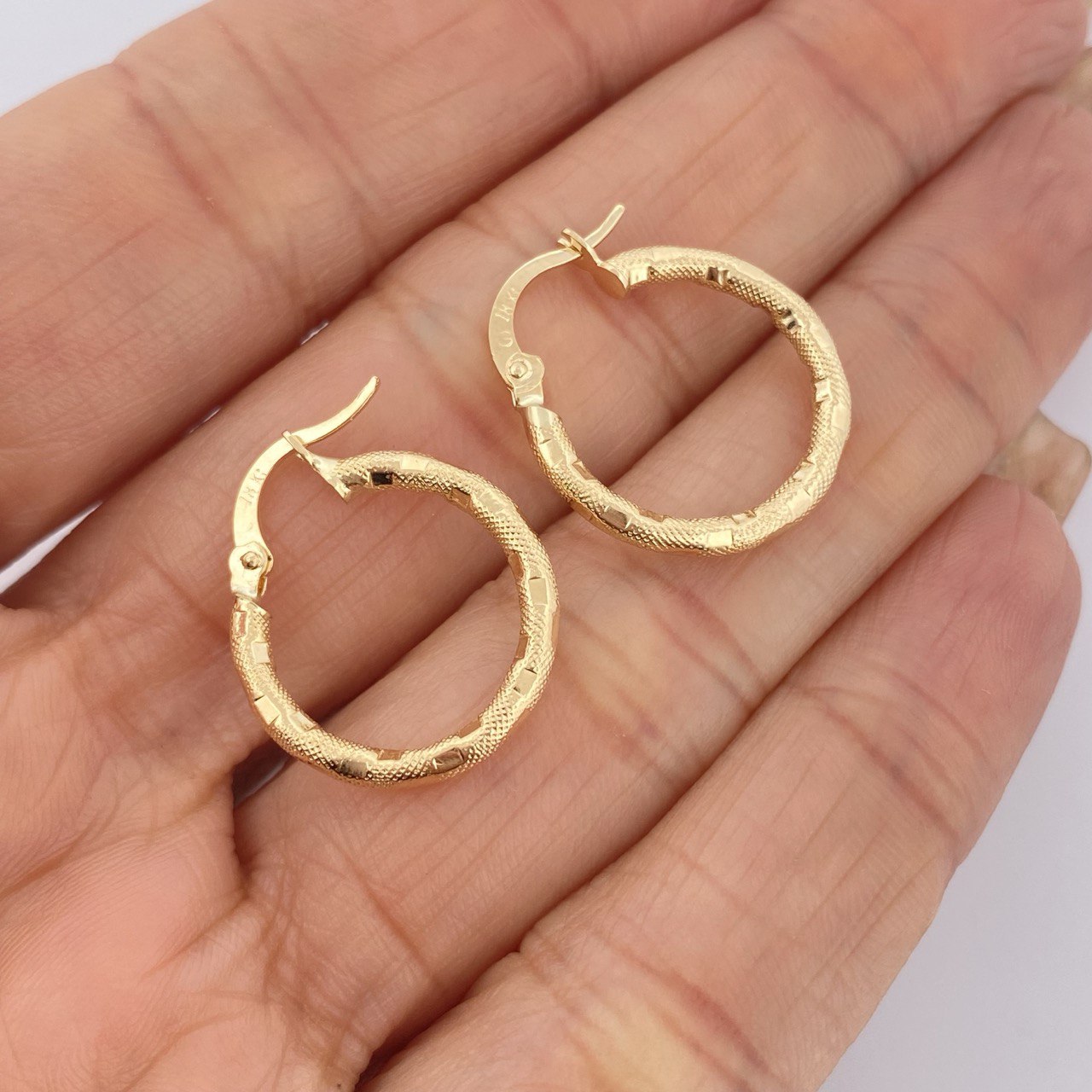 Candongas Sandra 1.35gr / 2cm / Oro 18K &