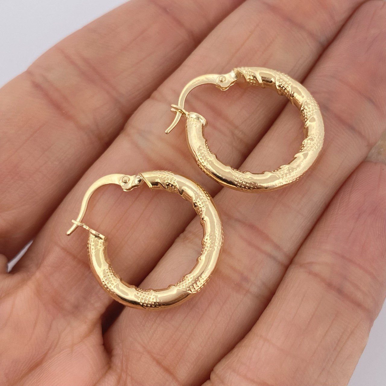 Candongas Sandra 2.2gr / 2.3cm / Oro 18K &