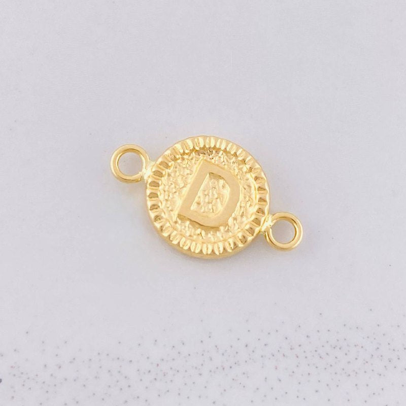 Herraje Circulo Letra D 0.55g / 1.7cm Oro Amarillo 18K