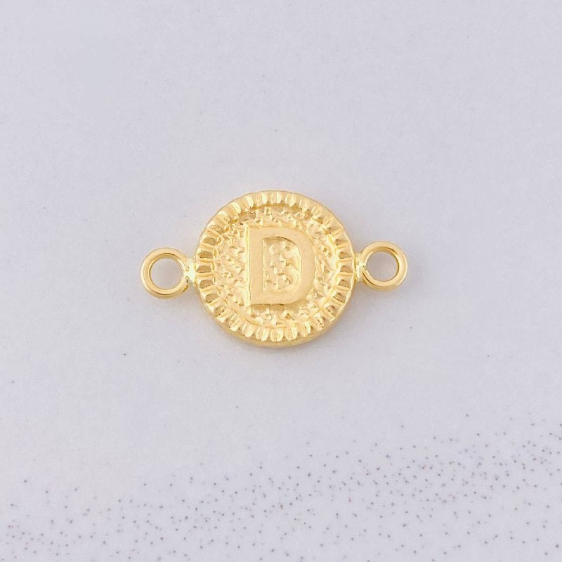 Herraje Circulo Letra D 0.55g / 1.7cm Oro Amarillo 18K