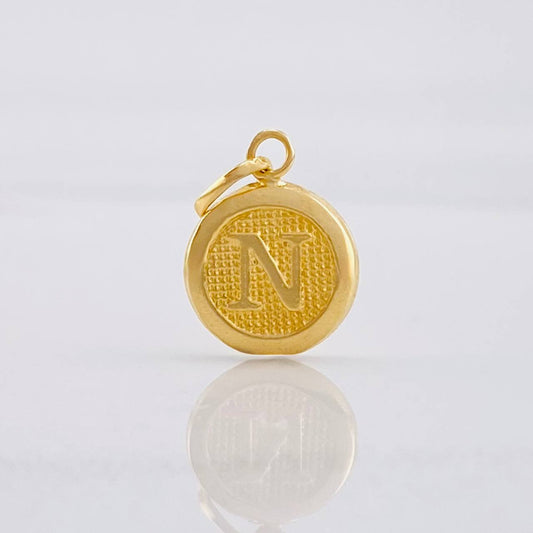 Dije Circulo Letra N 0.4g / 1.6cm Oro Amarillo 18K