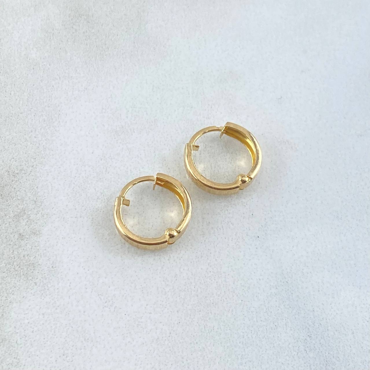 Candongas Carril Texturizado 0.65gr / 1cm / Rayado Oro Amarillo 18K