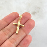 Dije Cruz Puntas Planas 0.55gr / 2.6cm / Lisa Troquelada - Cargador Bordeado Oro Amarillo 18K