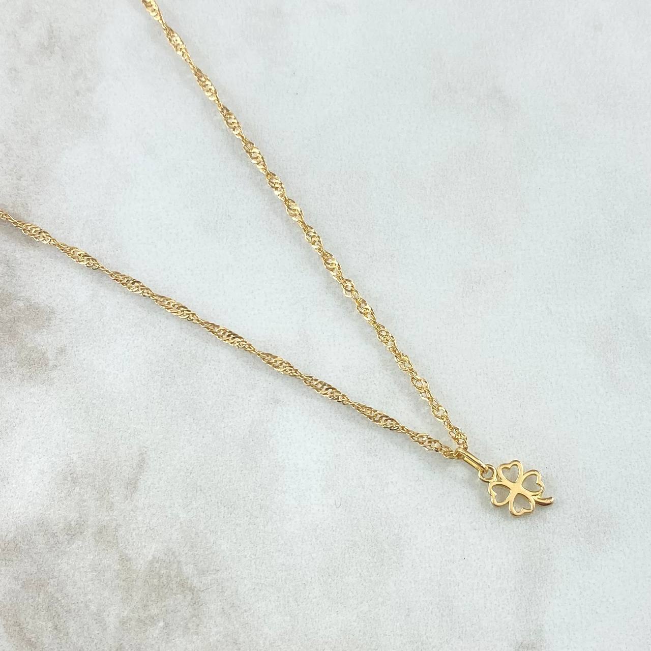 Set Cadena Singapur 1gr / 45cm / 1.7mm + Dije Trebol 0.35gr / 1.4cm 1.35gr Oro Amarillo 18K (Oferta) ©