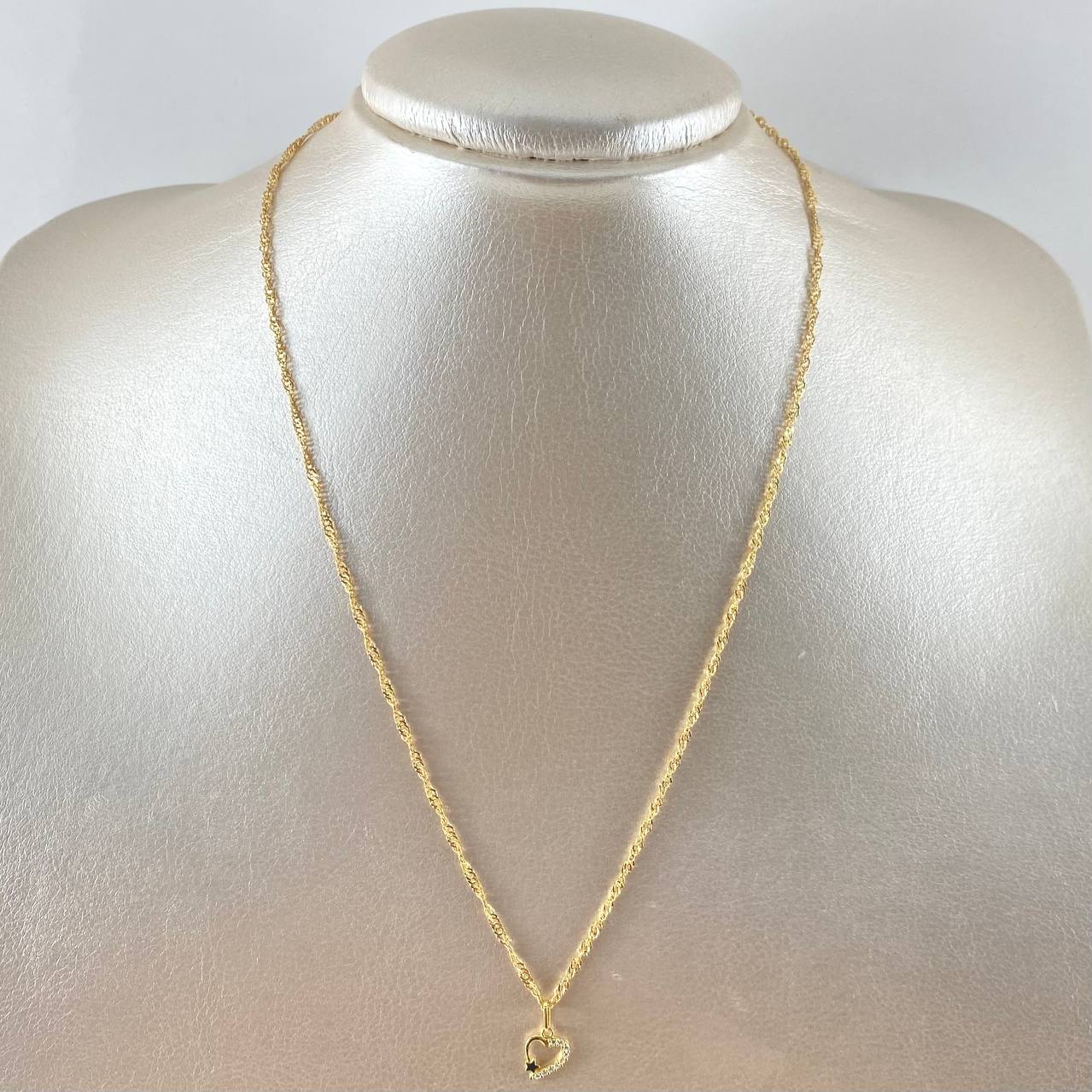 Set Cadena Singapur 1gr / 45cm / 1.7mm + Dije Corazón Estrella 0.35gr / 1.2cm 1.35gr Oro Amarillo 18K (Oferta) ©