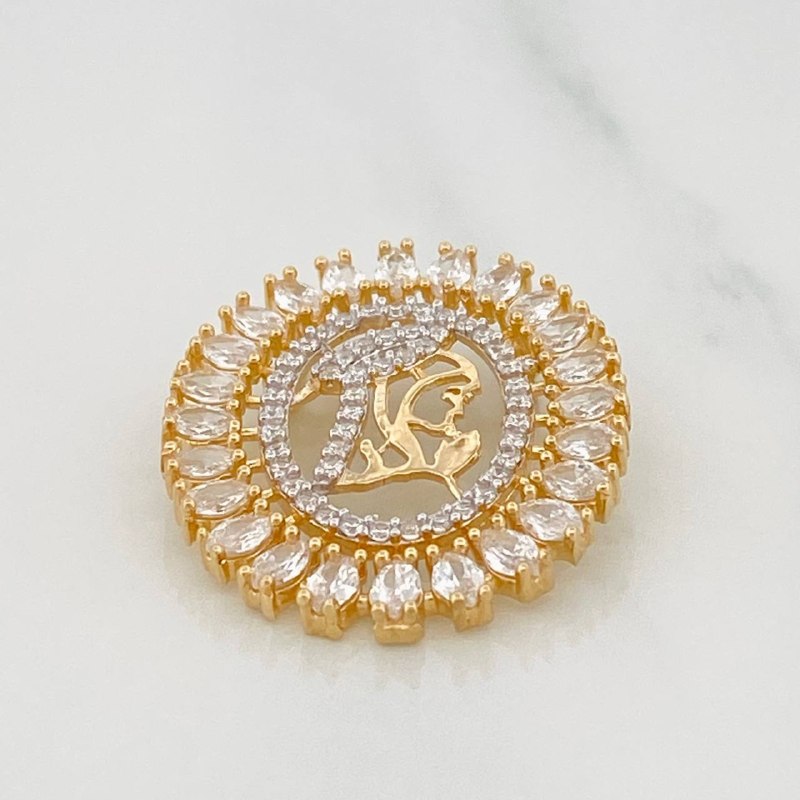 Dije Virgen Maria 2.95g / 2.4cm Oro Amarillo 18K