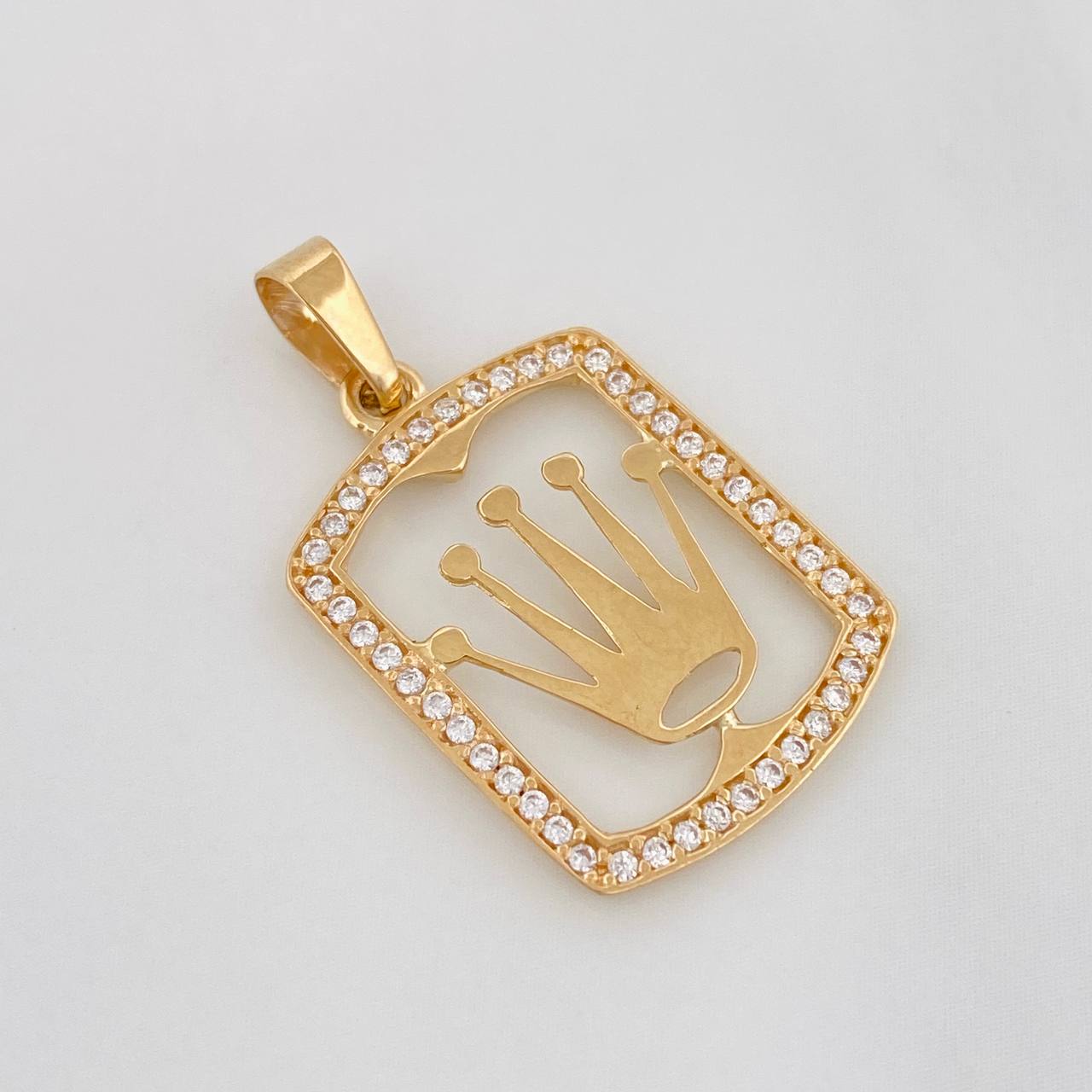 Dije Medalla Corona 1.6g / 2.5cm Oro Amarillo 18K